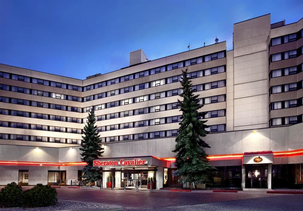SHERATON CAVALIER CALGARY HOTEL photo 4