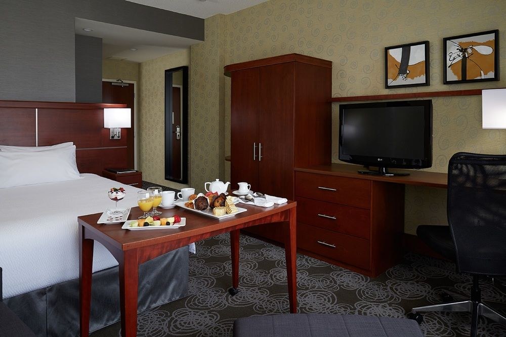 *COURTYARD BY MARRIOTT MONTREAL AIRPORT photo 3