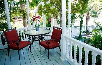 La Mer And Dewey House photo 3