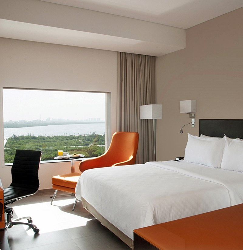 FIESTA INN CANCUN LAS AMERICAS photo 1