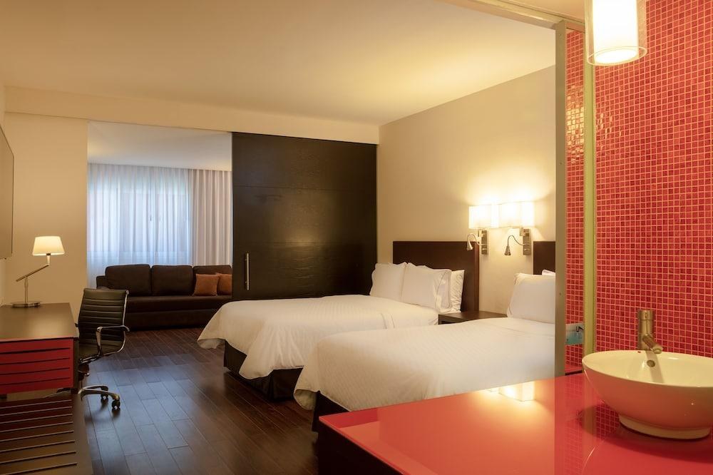 FIESTA INN SAN LUIS POTOSI photo 3