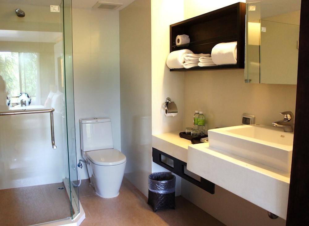 SAFARI BEACH HOTEL PHUKET photo 3