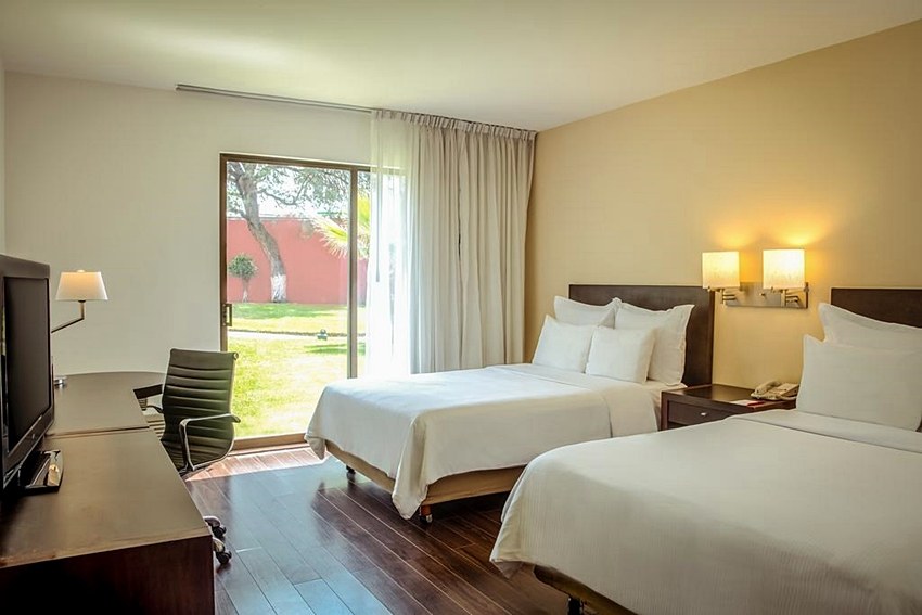 FIESTA INN AGUASCALIENTES photo 1