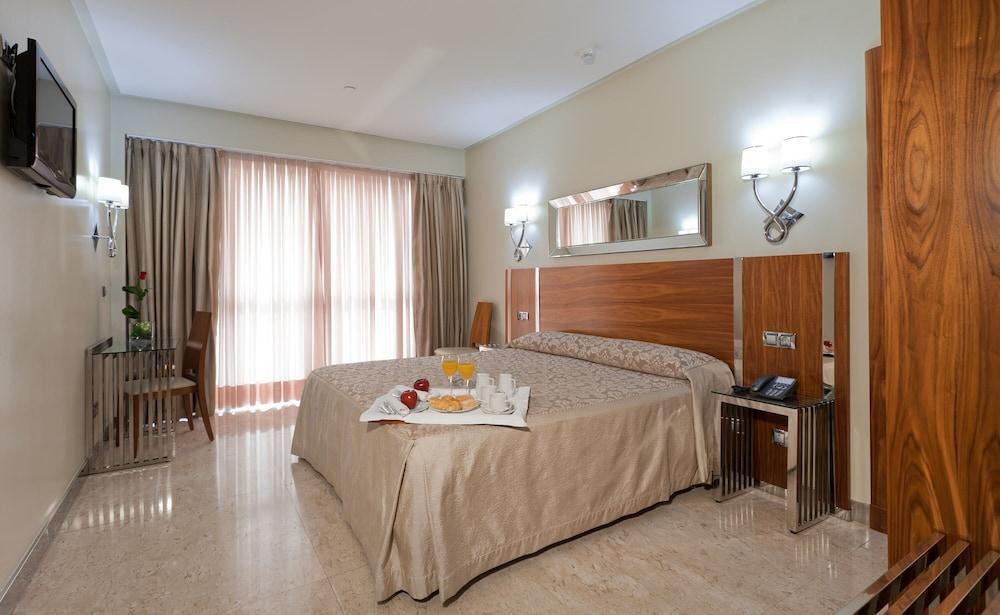 Gran Hotel Corona Sol photo 3