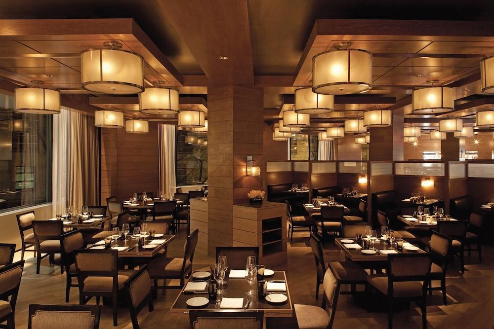 FOUR SEASONS WASHINGTON DC photo 2