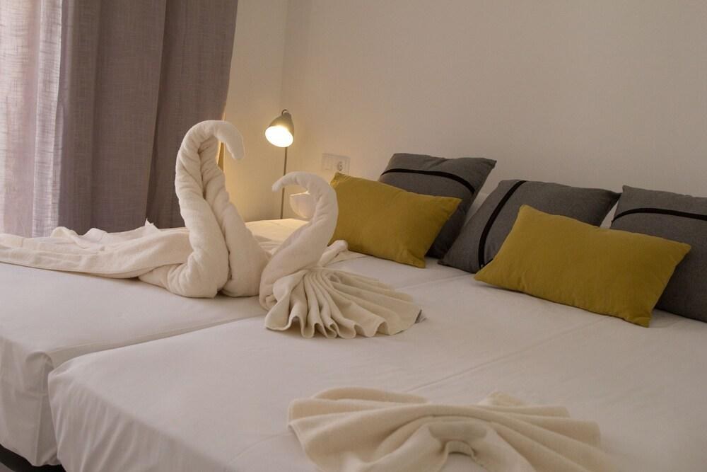 ALCÚDIA PETIT HOTEL photo 3