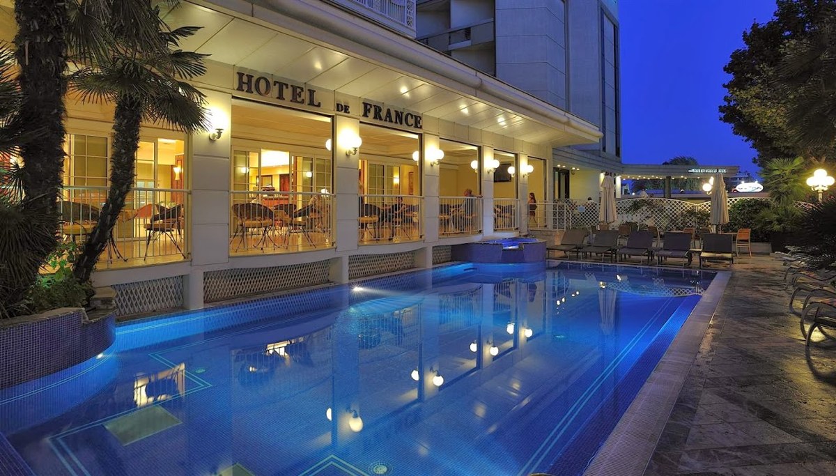 DE FRANCE HOTEL photo 2