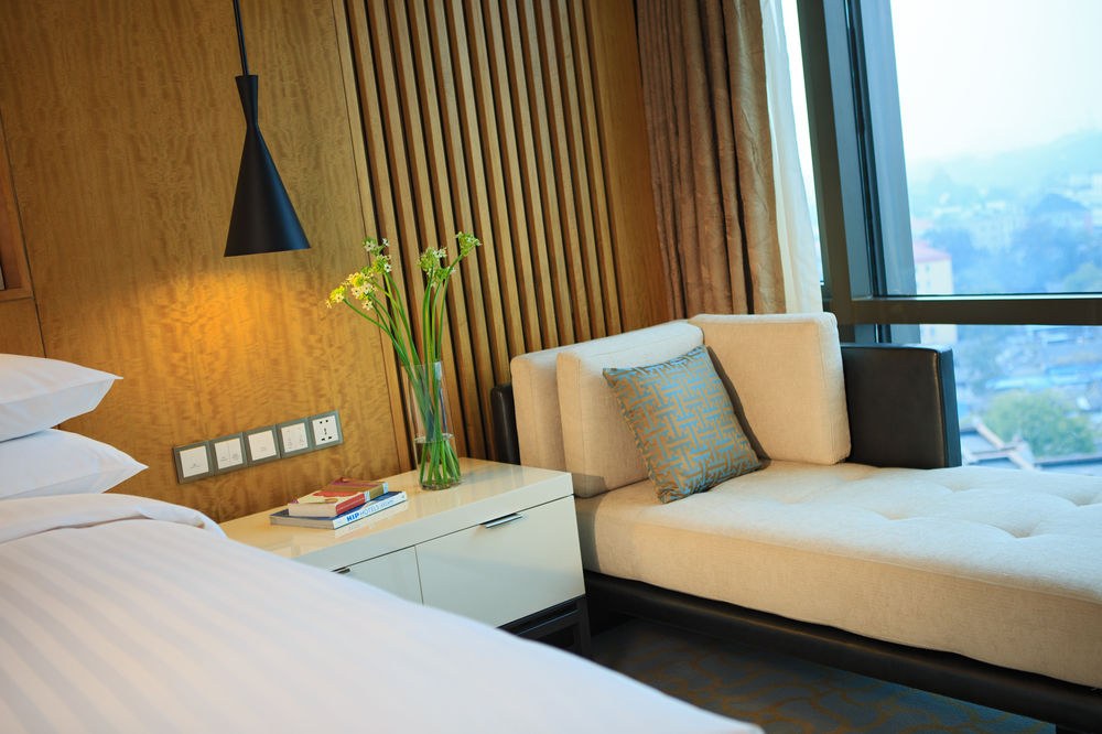 RENAISSANCE BEIJING WANGFUJING HOTEL photo 2