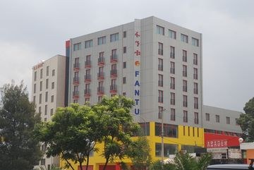 WASSAMAR HOTEL