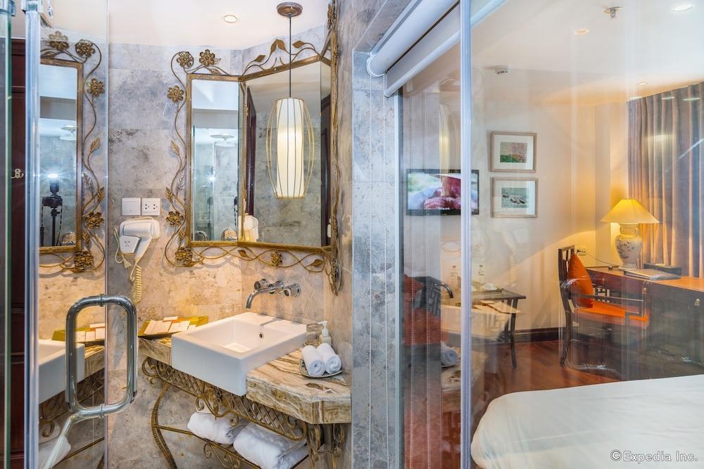 THE PALMY HOTEL & SPA photo 2