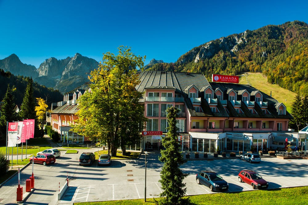 RAMADA HOTEL AND SUITES KRANJSKA GORA