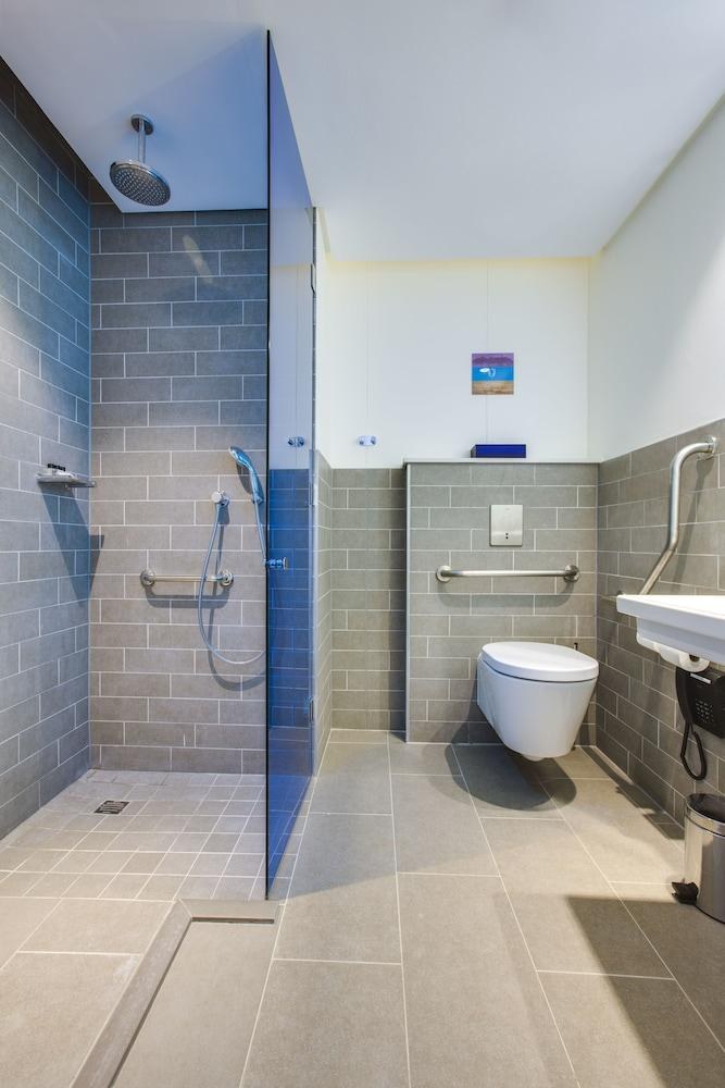 PARK INN NEWLANDS photo 2