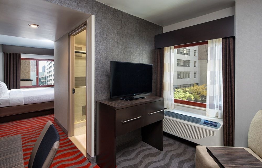 HOLIDAY INN MANHATTAN-FINANCIAL DISTRICT photo 4
