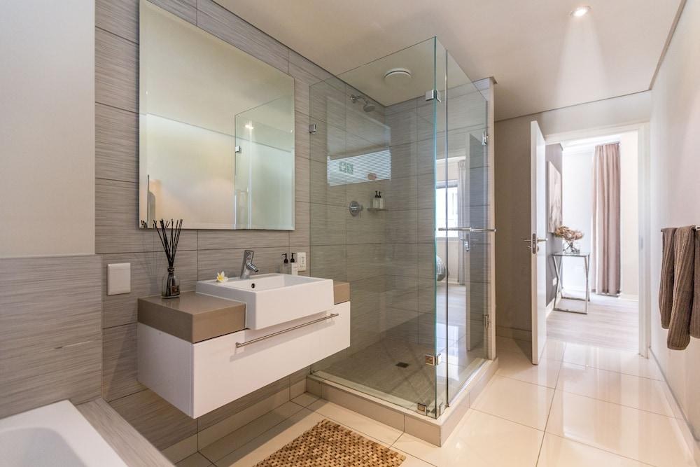 AHA HARBOUR BRIDGE HOTEL & SUITES photo 3