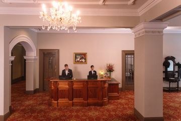 Hadley's Orient Hotel