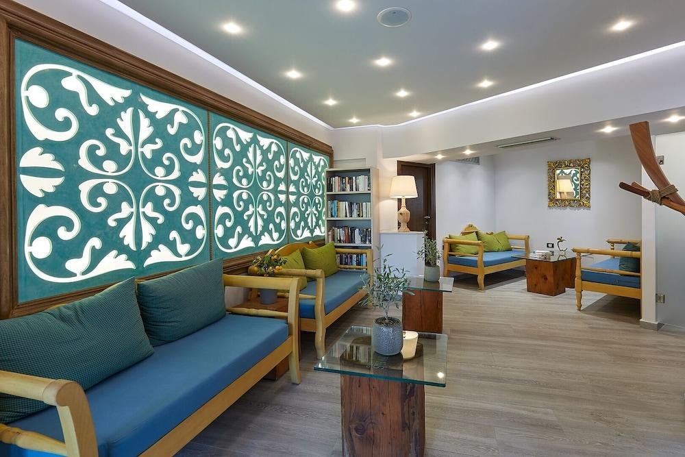 VILLAS ESPERIDES photo 4