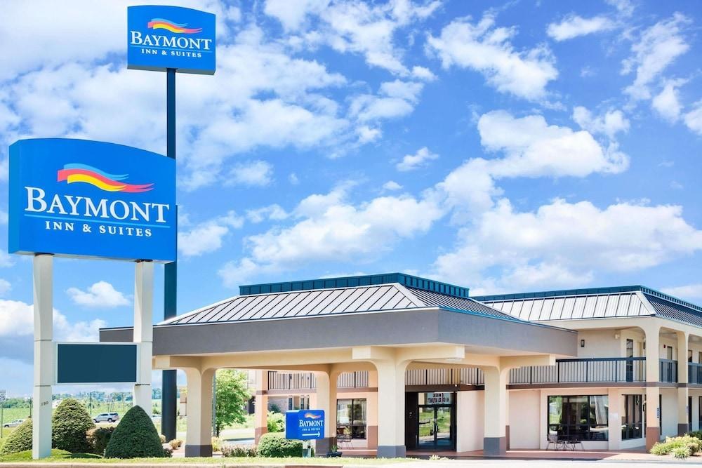Baymont by Wyndham Clarksville Northeast photo 4