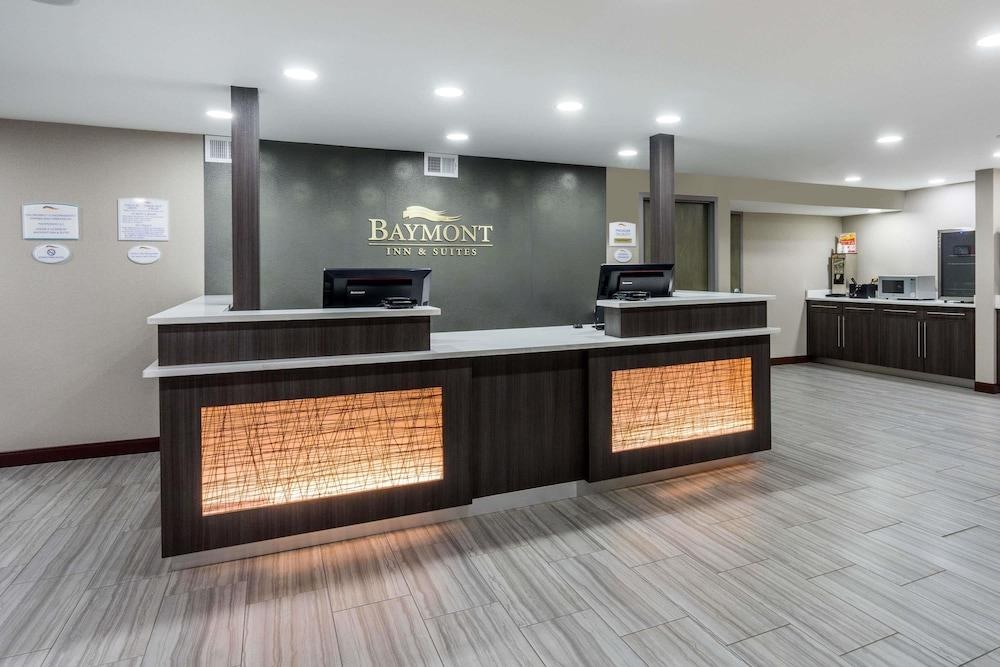 BAYMONT BY WYNDHAM CLARKSVILLE photo 4