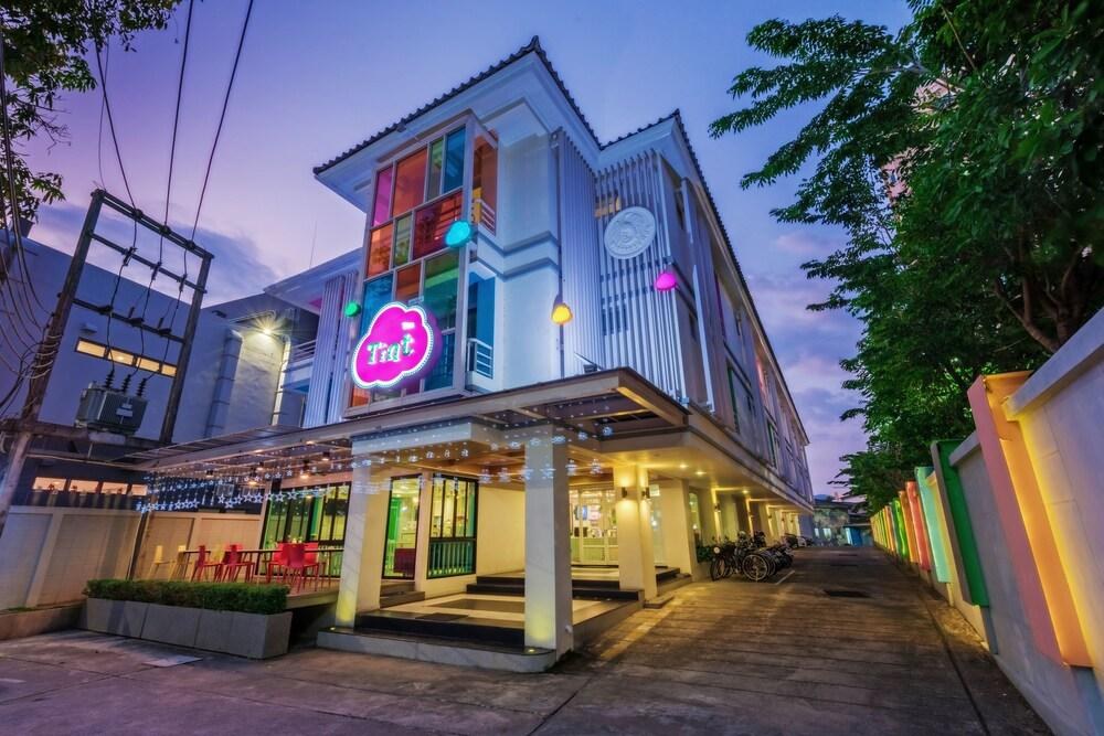 The Tint at Phuket Town Hotel photo 2