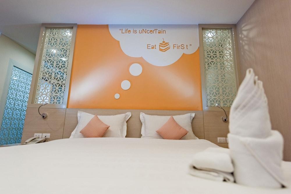 The Tint at Phuket Town Hotel photo 3