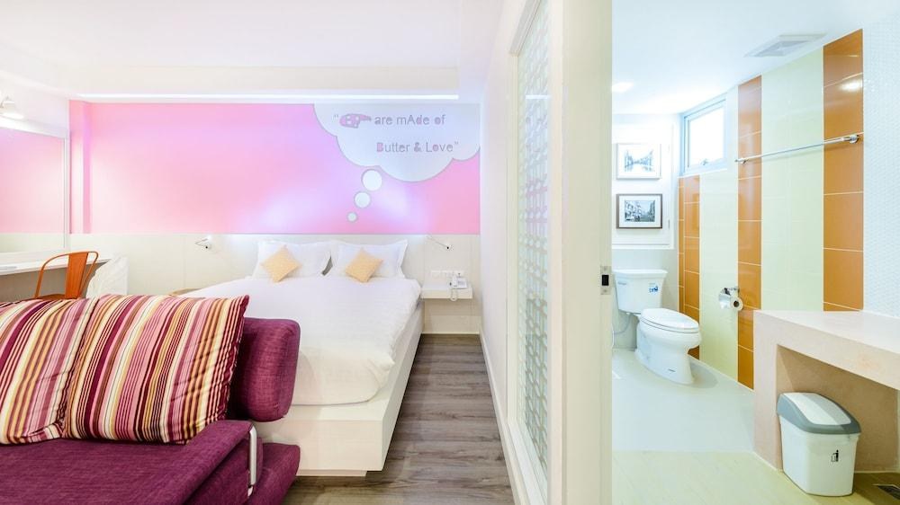 The Tint at Phuket Town Hotel photo 4