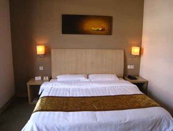 SUPER 8 HOTEL SHANGHAI XU JIA HUI photo 2