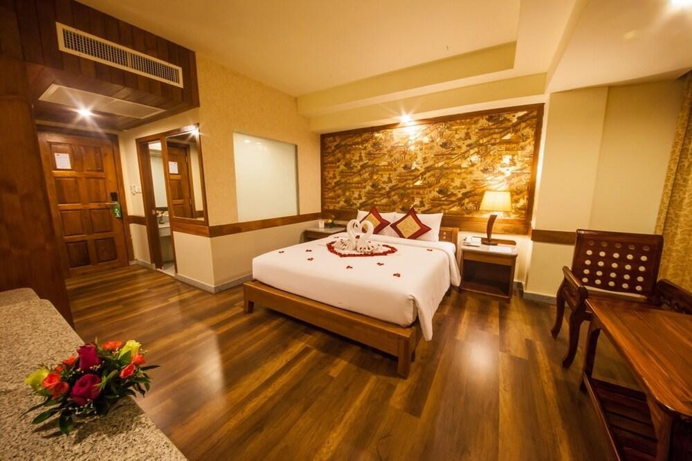 Boutique City And Bravo Hotel Pattaya photo 4