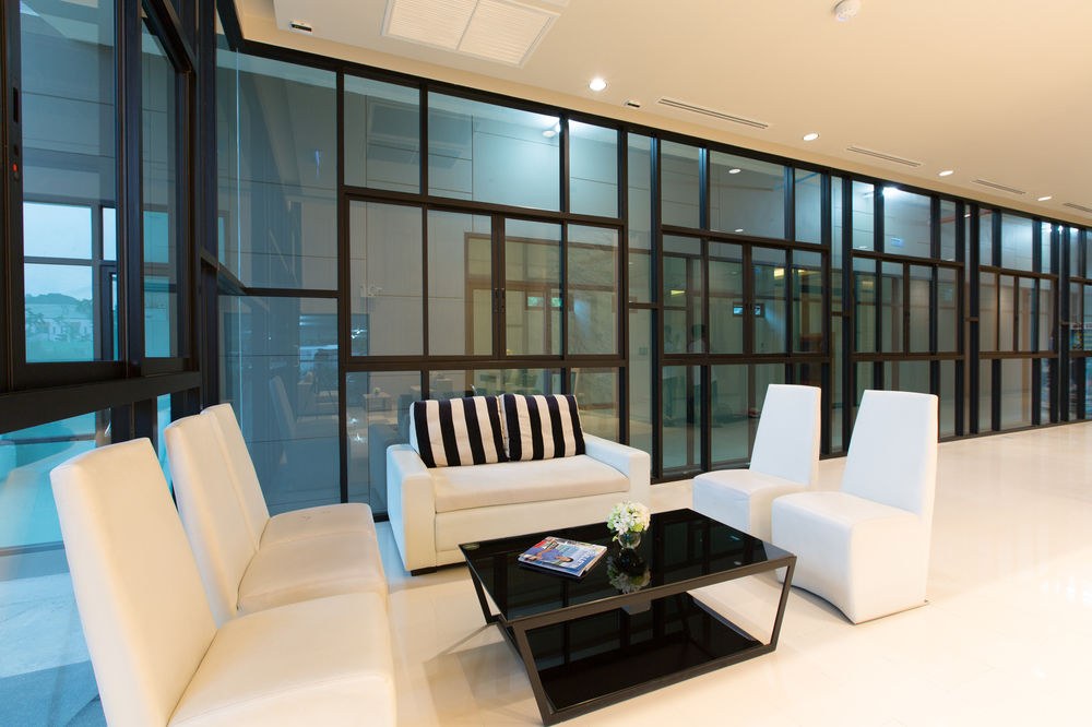 SUGAR PALM RESIDENCE