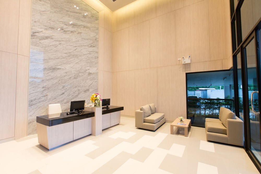 SUGAR PALM RESIDENCE photo 1