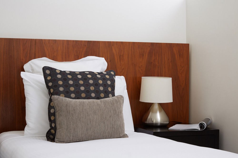 COSMOPOLITAN HOTEL MELBOURNE