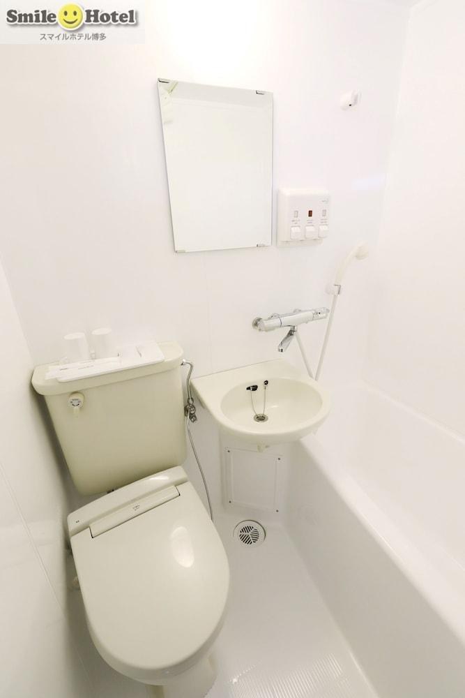 SMILE HOTEL HAKATA photo 2
