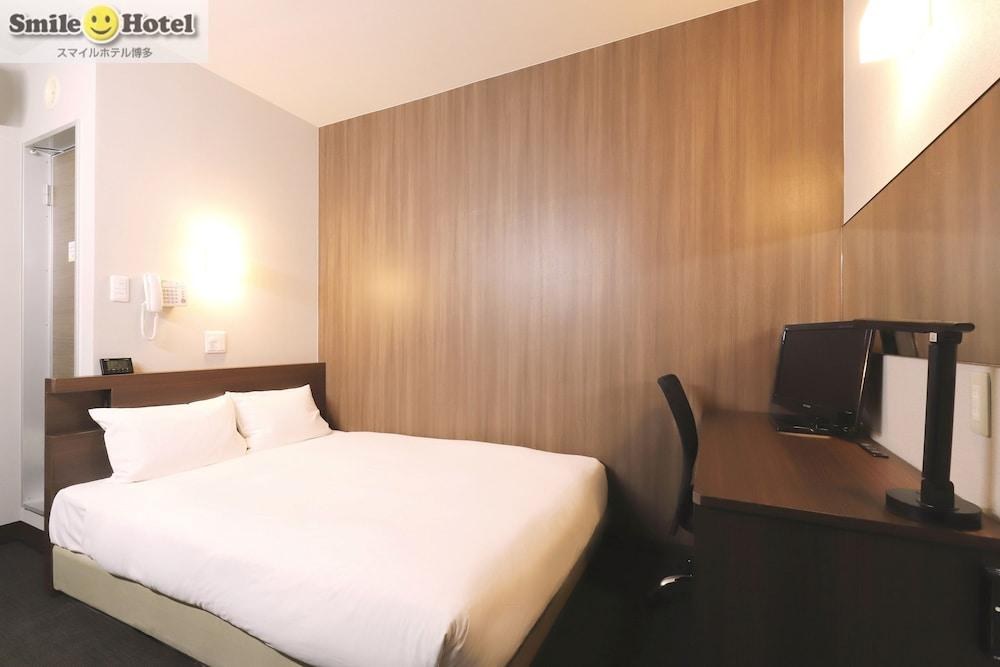 SMILE HOTEL HAKATA photo 4