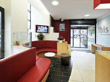 IBIS PARIS GARE MONTPARNASSE photo 1