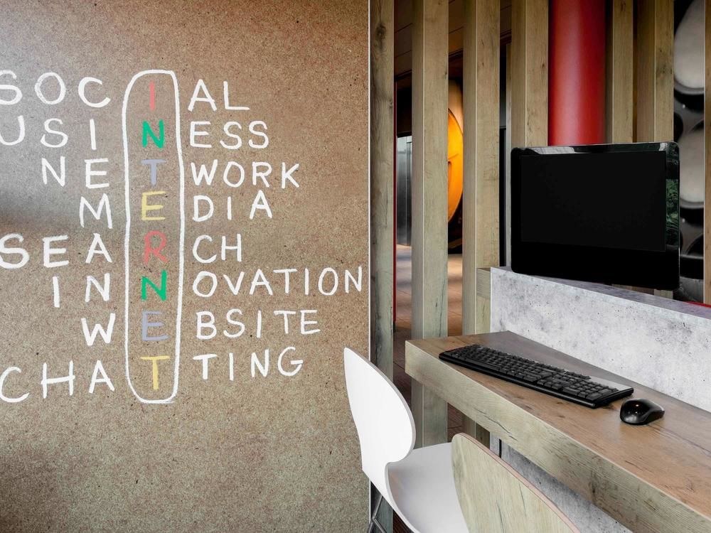 IBIS GENEVE AEROPORT photo 1