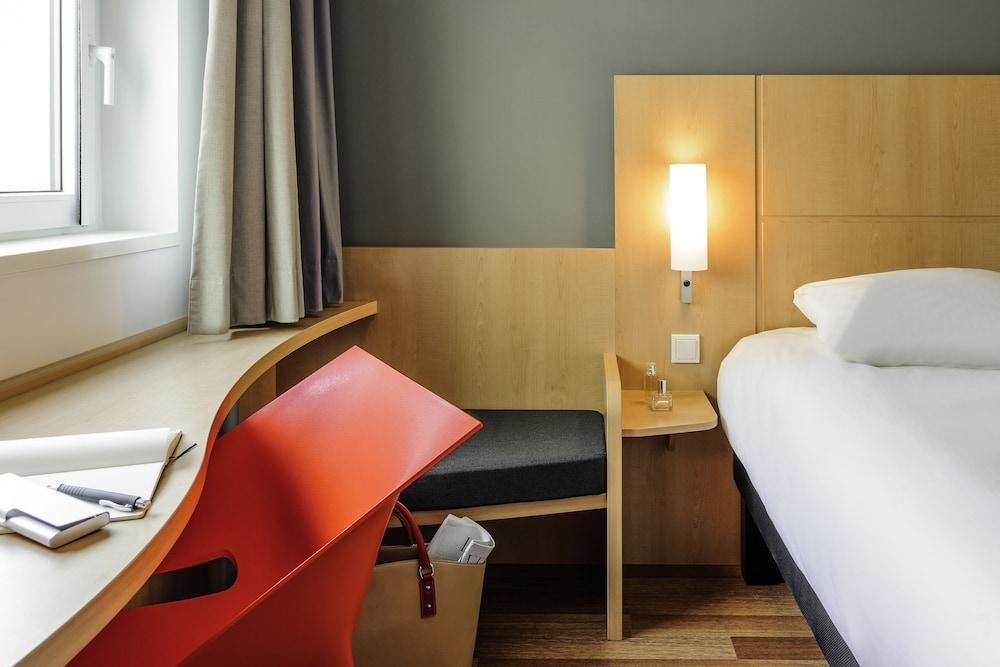 IBIS BERLIN KURFUERSTENDAMM photo 4
