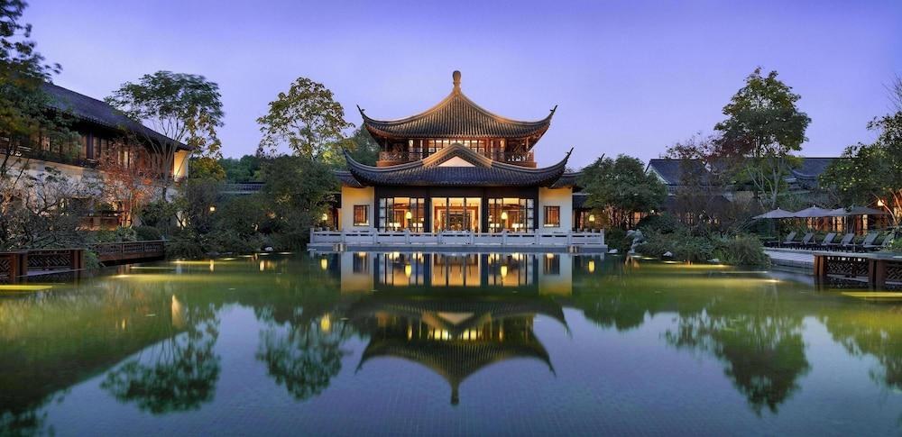 FOUR SEASONS HOTEL HANGZHOU AT WEST LAKE photo 4