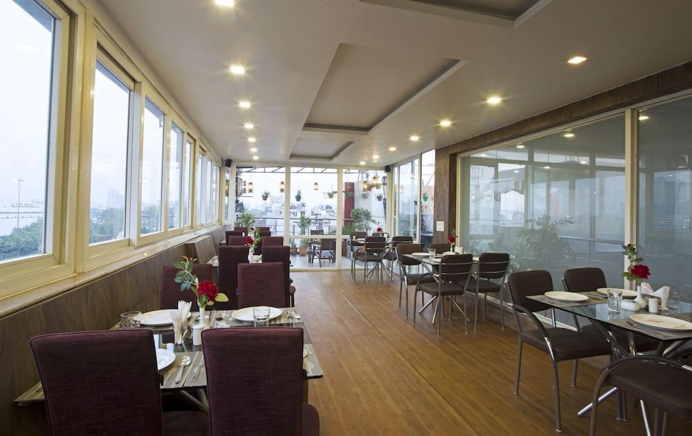 HOTEL PALM DOR photo 3