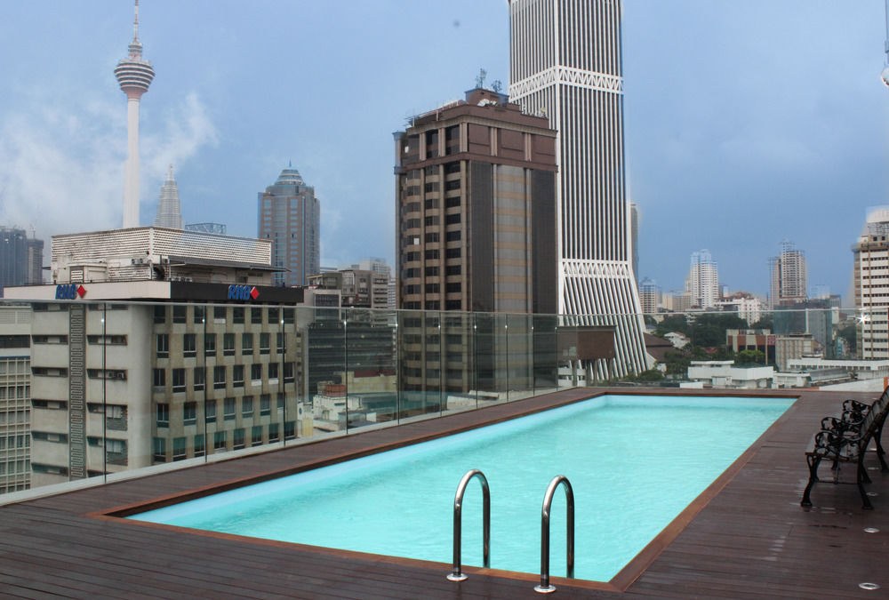 PACIFIC EXPRESS HOTEL
