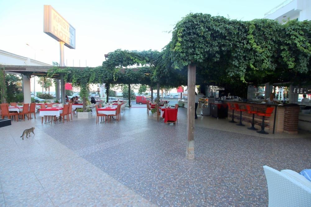 Kristal Beach Hotel photo 4