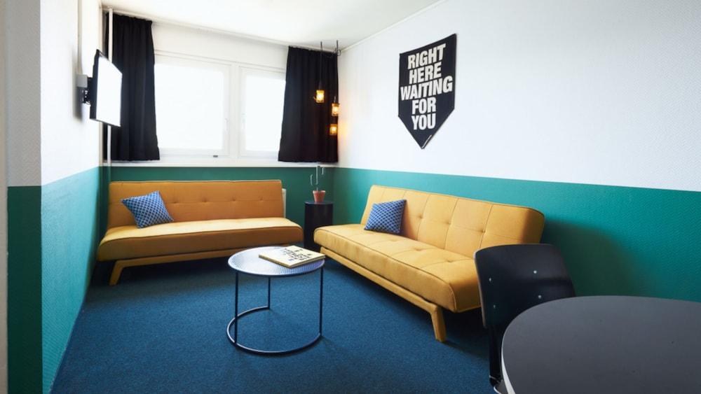 Holiday Inn Express Dresden Zentrum photo 2