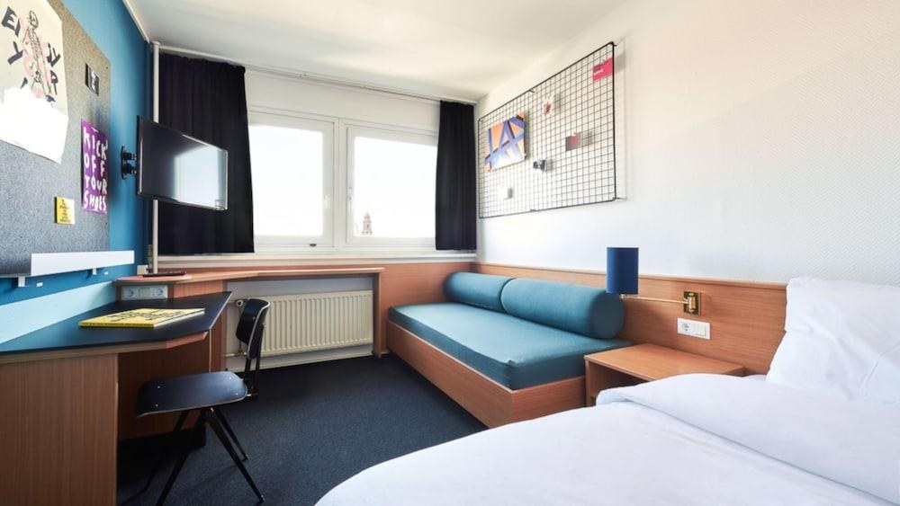 Holiday Inn Express Dresden Zentrum photo 3