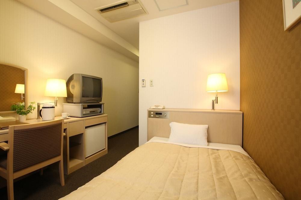 TOKYU STAY NIHOMBASHI photo 2