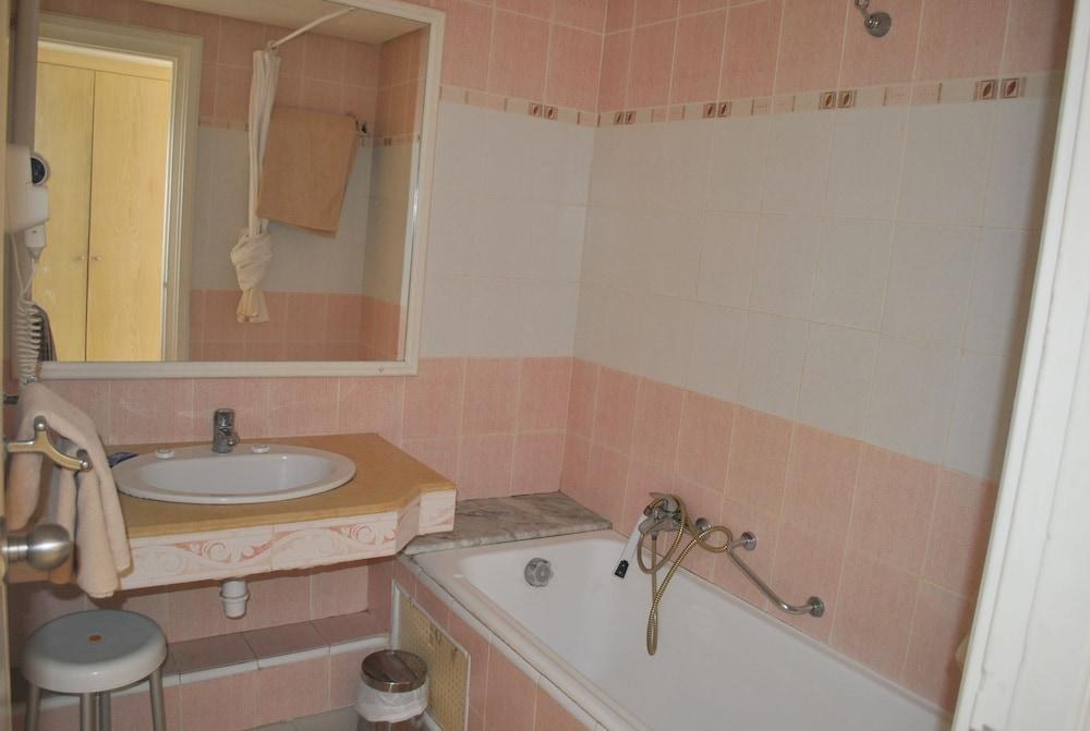 HOTEL DAPHNE MONASTIR CENTER photo 3