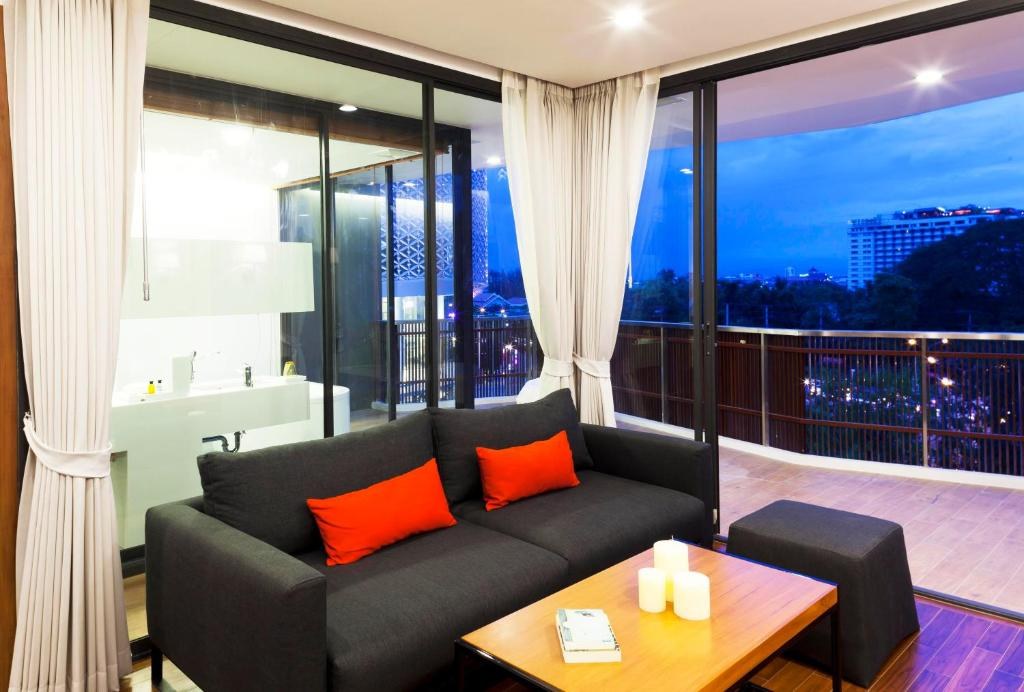 EASTIN TAN CHIANG MAI photo 3