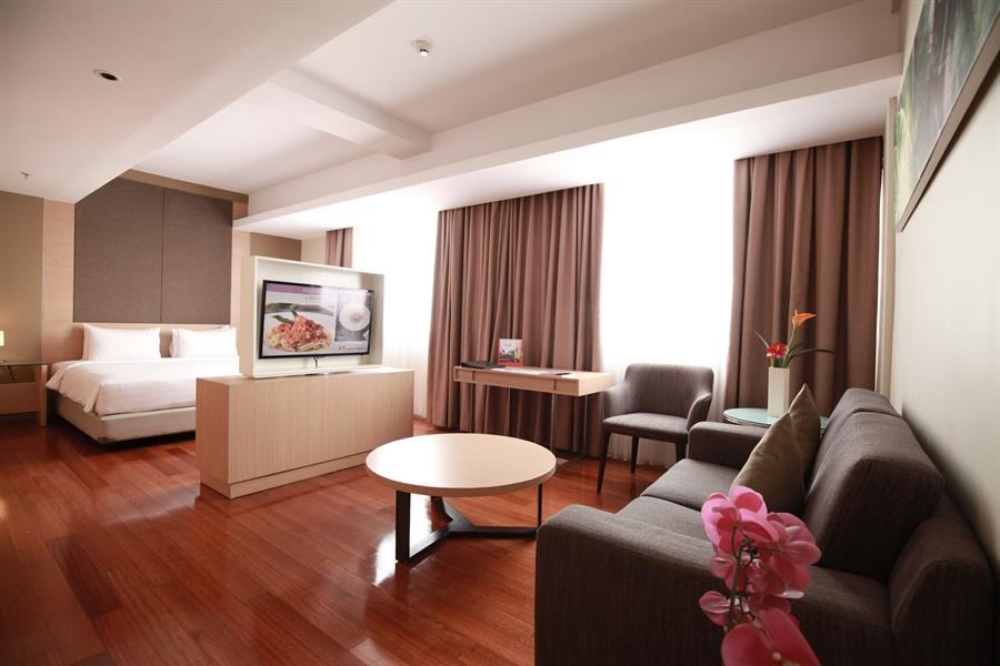 SWISS-BELINN AIRPORT JAKARTA photo 2