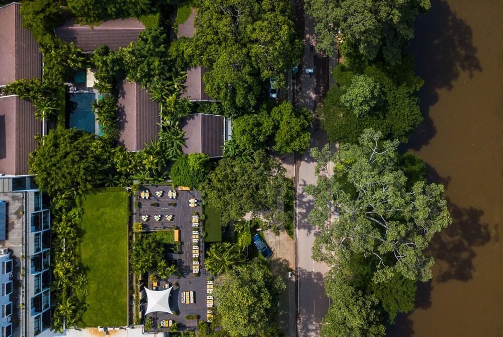 Lynnaya Urban River Resort And Spa photo 2