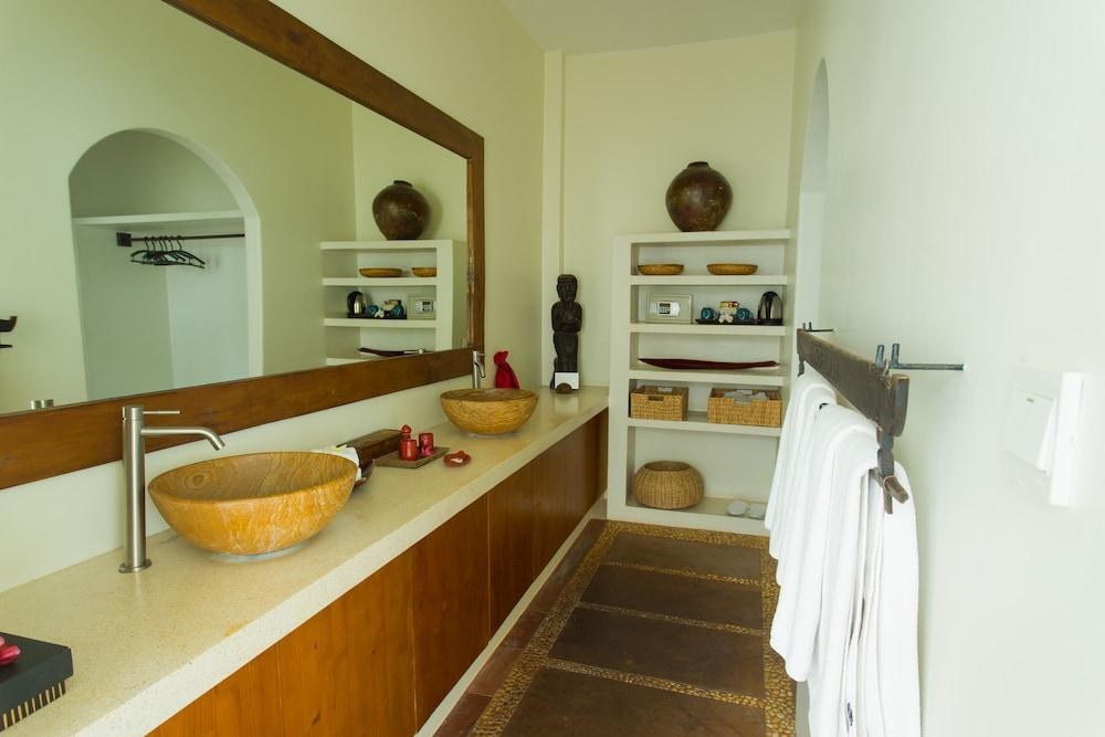 Navutu Dreams Resort & Wellness Retreat photo 4