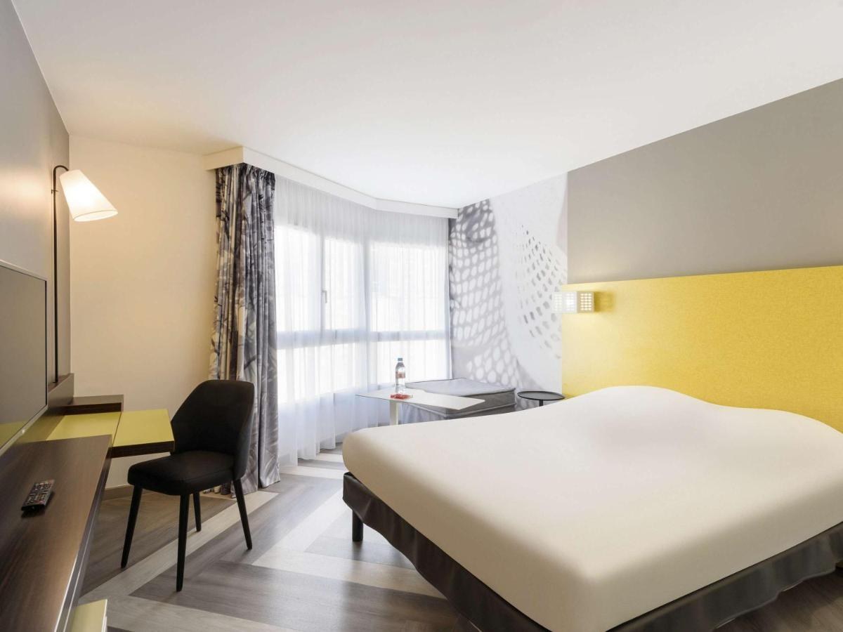 IBIS STYLES NICE PORT photo 1