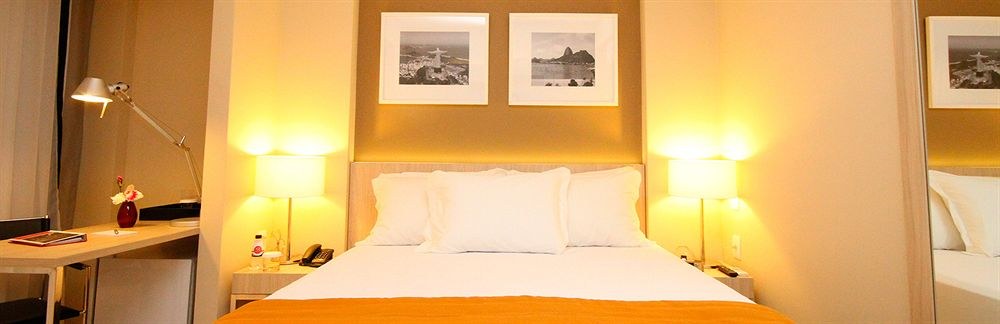 PROMENADE LINK STAY