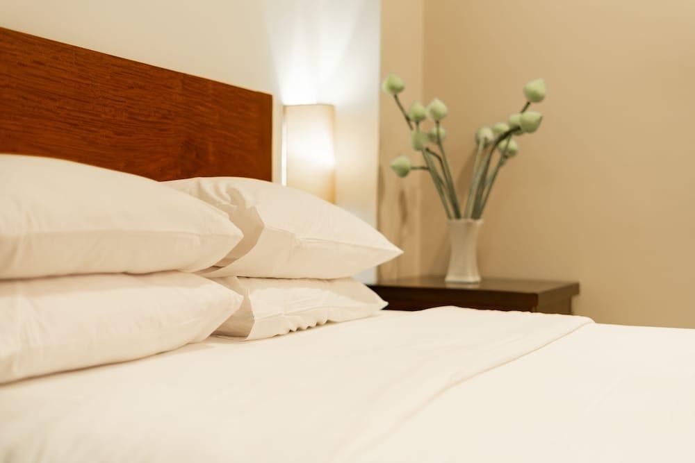 SKYLINE BOUTIQUE HOTEL photo 2